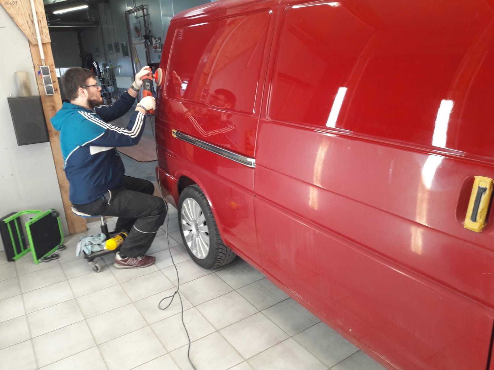 VW T4 nach der Unilack-Politur
